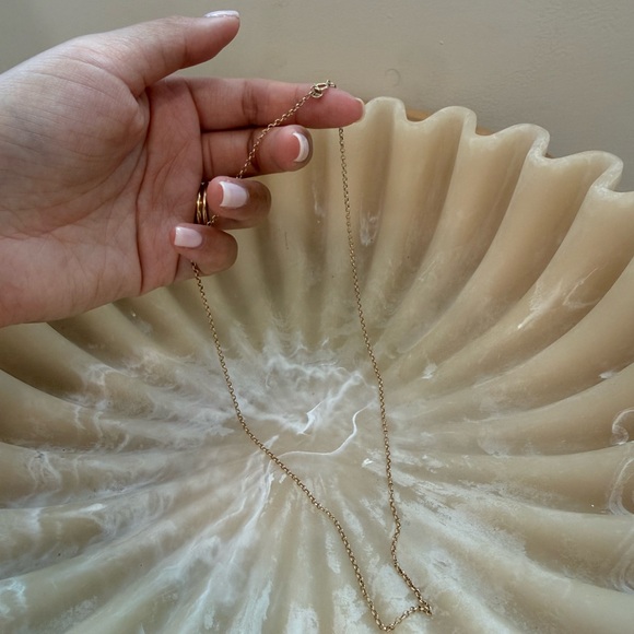 Mejuri 14K Gold Baby Rolo Chain - Picture 4 of 6